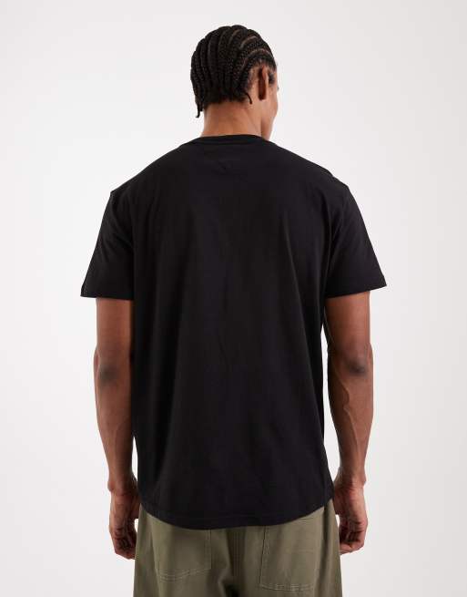 Tommy Jeans – T-Shirt in Schwarz mit großem Logo im Farbverlaufdesign, 3 von 5