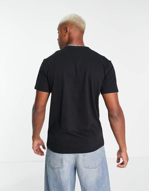 Tommy Jeans – T-Shirt in Schwarz mit Logo-Zierstreifen, 2 von 4