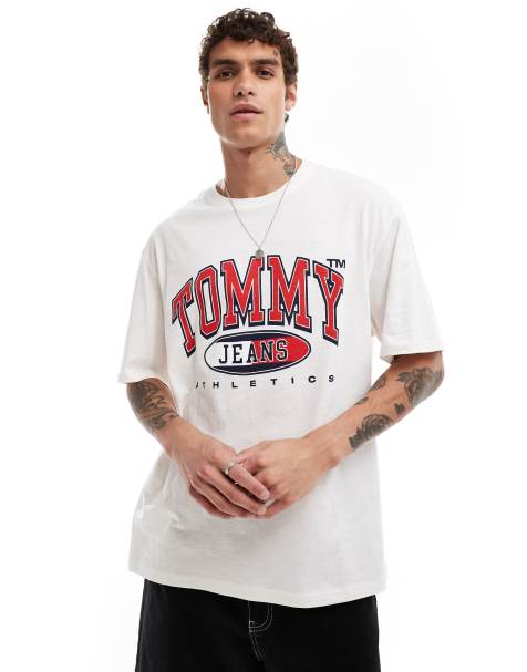Tommy Jeans – T-Shirt in Weiß mit Retro-College-Logo - view 1