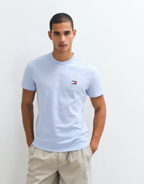 Tommy Jeans - T-shirt met badge-logo in lichtblauw - view 1