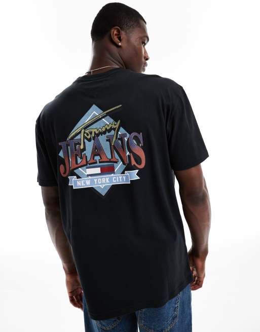 Tommy Jeans - T-shirt met grafische print op de achterkant in jaren 80-stijl in zwart