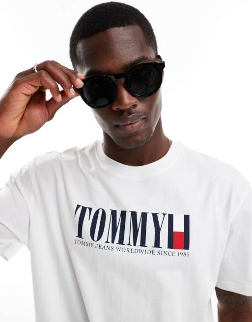 Tommy Jeans - T-shirt met groot logo in wit