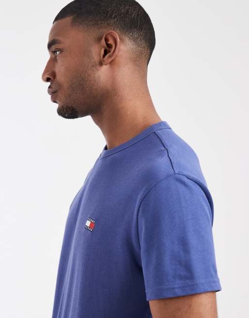 Tommy Jeans - T-shirt met logo-badge in blauw, 3 van 5