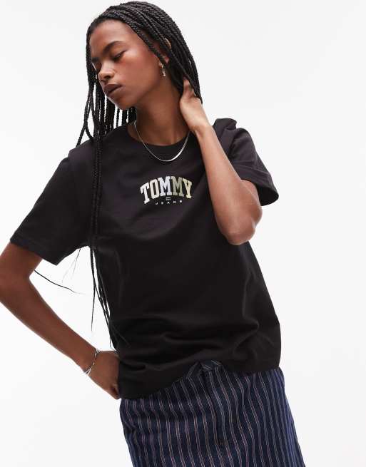 Tommy Jeans - T-shirt met neutraal varsity-logo in zwart, 2 van 4