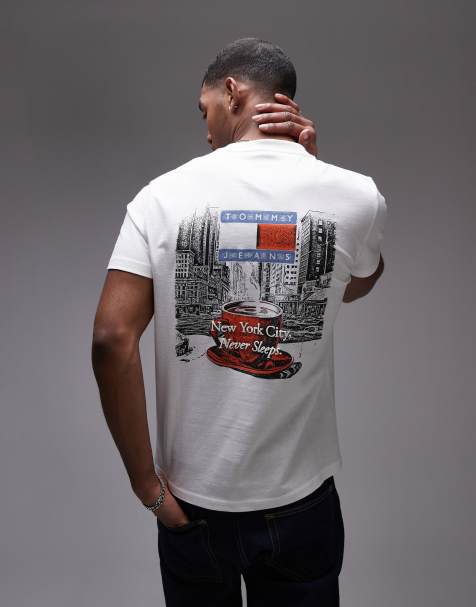Tommy Jeans - T-shirt met 'new york coffee' print op de rug in wit - view 1