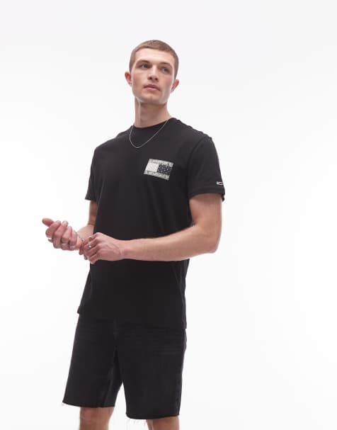 Tommy Jeans - T-shirt met paisley vlagprint op de achterkant in zwart - view 1