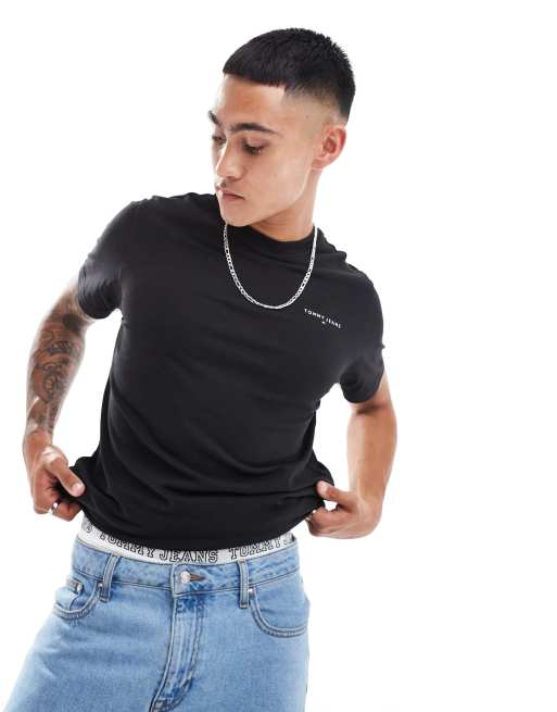 Tommy Jeans - T-shirt nera con logo piccolo sul petto