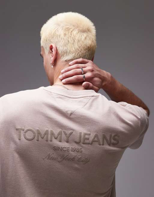 Tommy Jeans - T-shirt oversize stile anni '90 color tortora