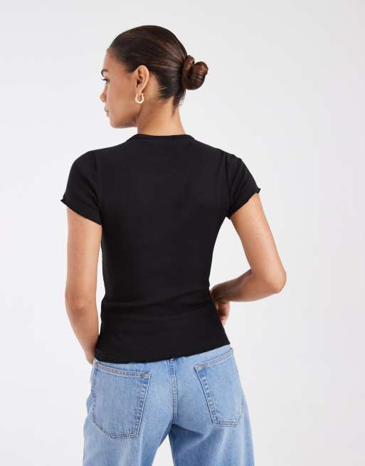 Tommy Jeans - T-shirt slim fit nera a coste con bordi smerlati, 4 di 4
