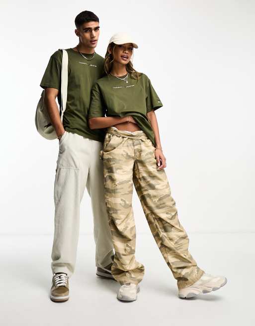 Tommy Jeans - T-shirt unisexe classique avec logo linéaire - Vert olive/doré, 3 de 4