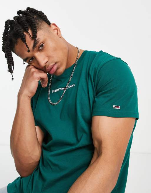 Tommy Jeans - T-shirt verde con piccolo logo scritto sul petto