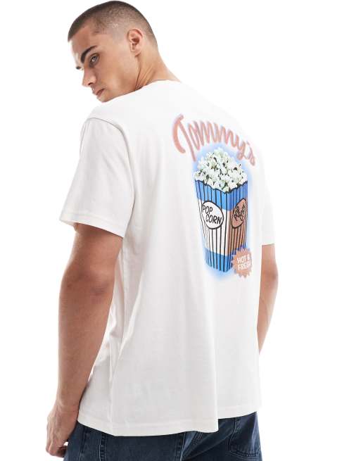 Tommy Jeans – T-shirt w kolorze złamanej bieli z nadrukiem z popcornem na plecach