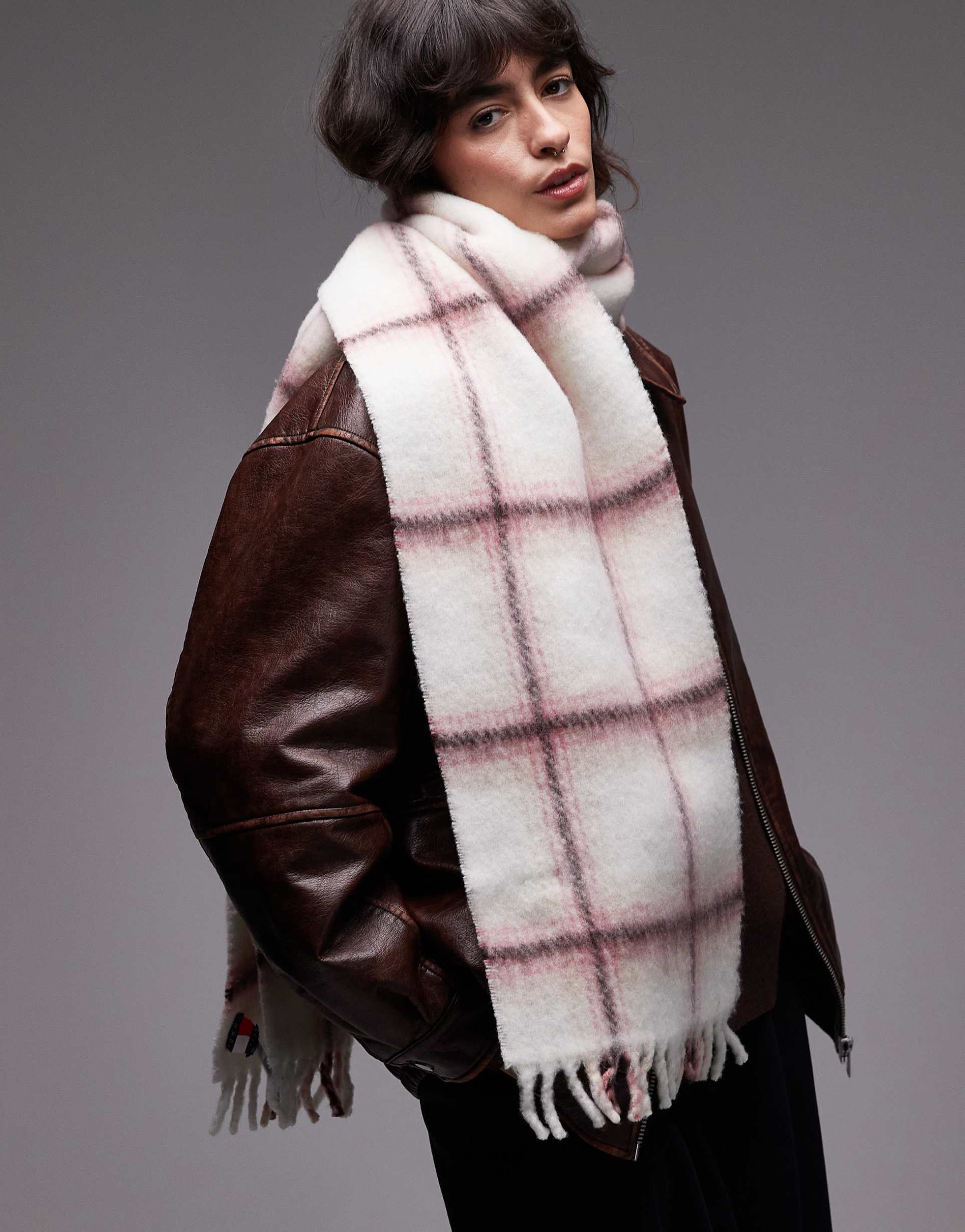 tommy jeans tassel scarf in white and pink plaid