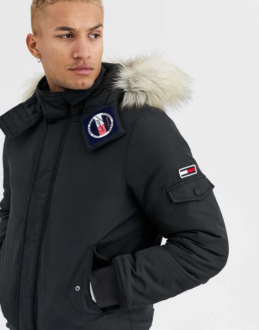 Tommy jeans technical quilted parka shop faux fur trim hood in black