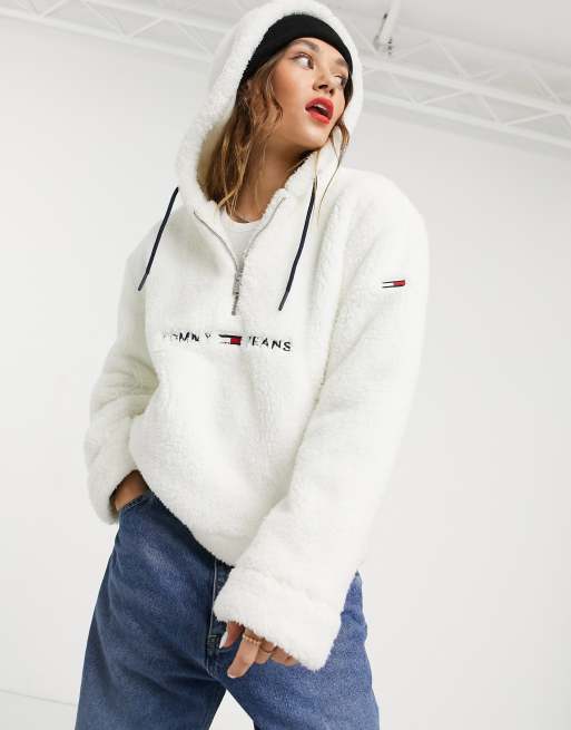 Tommy jeans shop teddy fleece sweatshirt