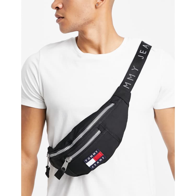 Tommy Jeans tjm heritage fanny pack in black