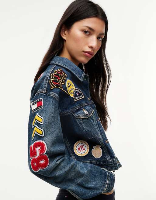 Tommy Jeans Tommy badge cropped denim trucker jacket in denim dark, 4 of 6