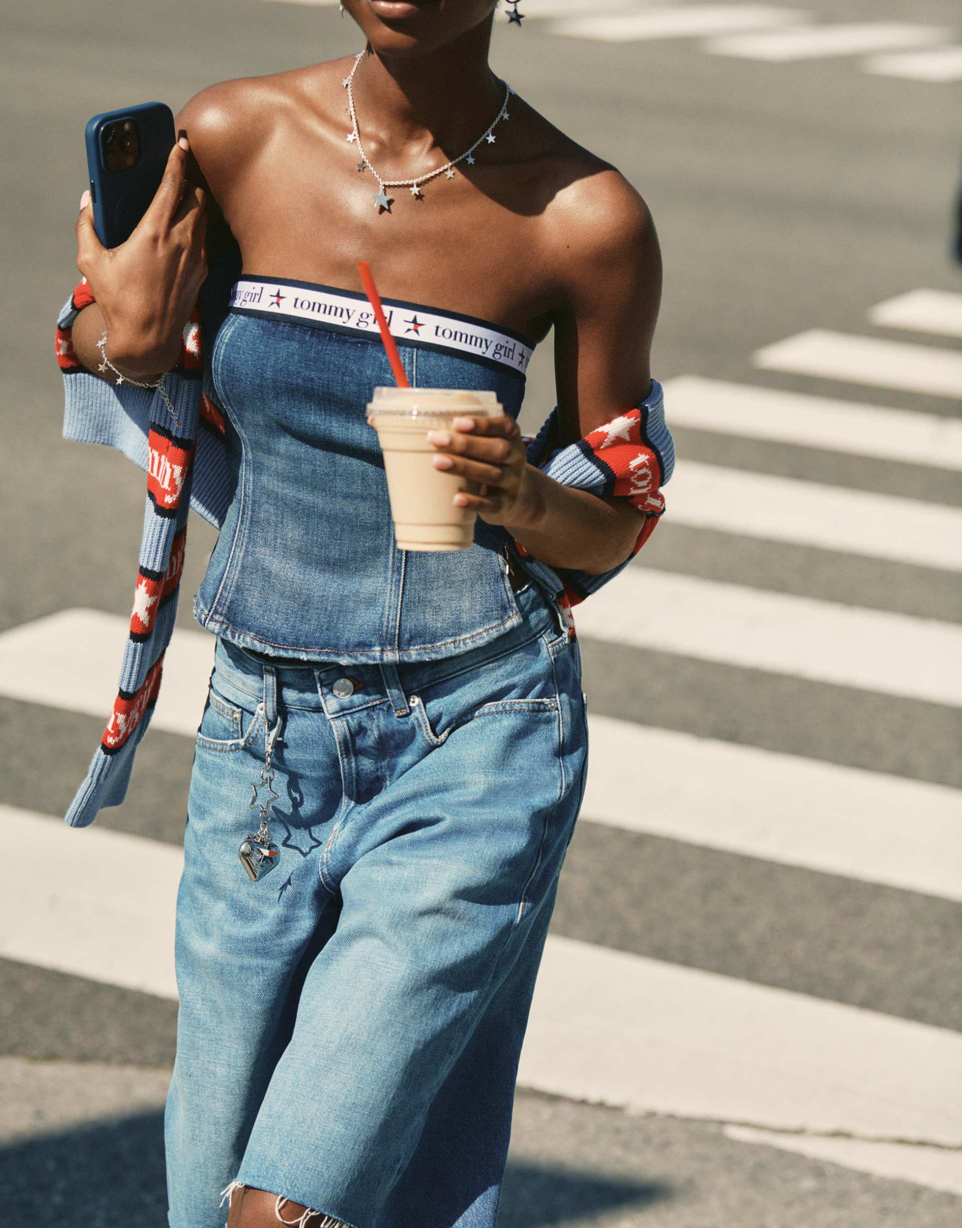 tommy jeans tommy girl denim bandeau top in dark wash