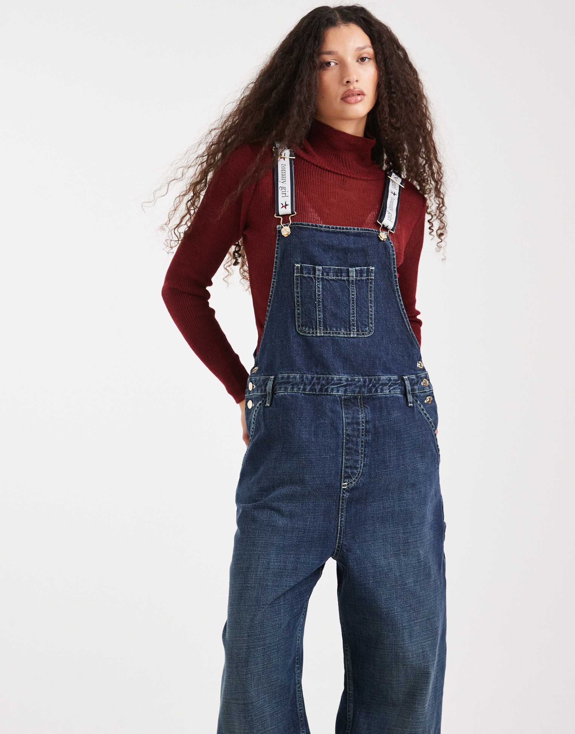 tommy jeans tommy girl logo denim overalls in mid blue