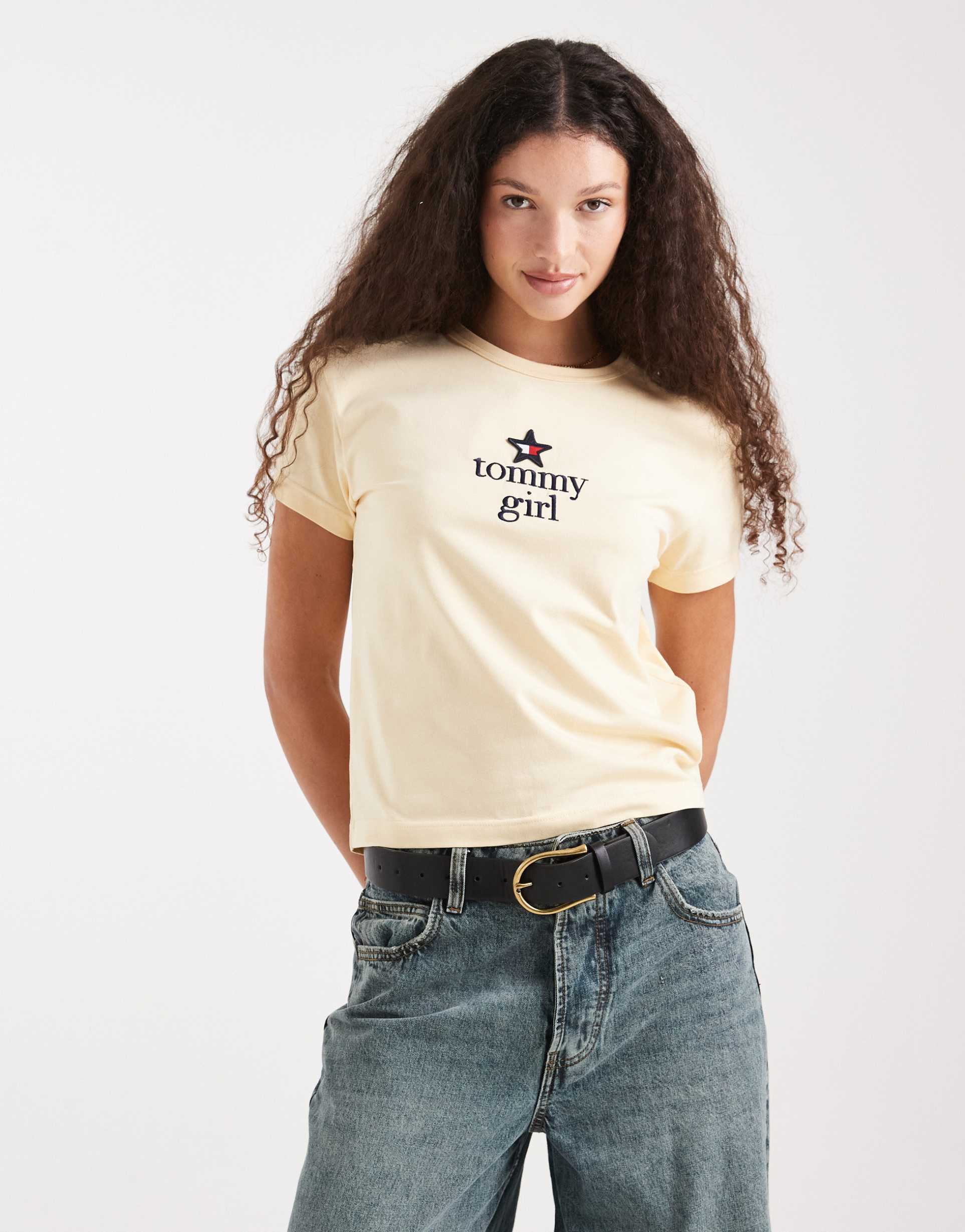 tommy jeans tommy girl star logo baby tee in butter yellow