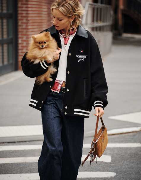Tommy Jeans Tommy Girl wool varsity jacket with contrast collar in black - view 1