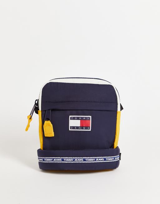 Tommy best sale travel bags