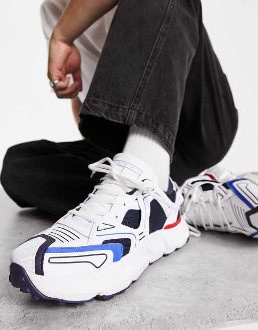 Tommy Jeans – Trekker – Vita grova sneakers