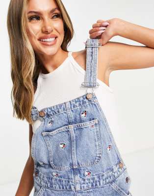 Tommy Jeans - Tuinjurk met vlaglogo in lichte wassing | ASOS