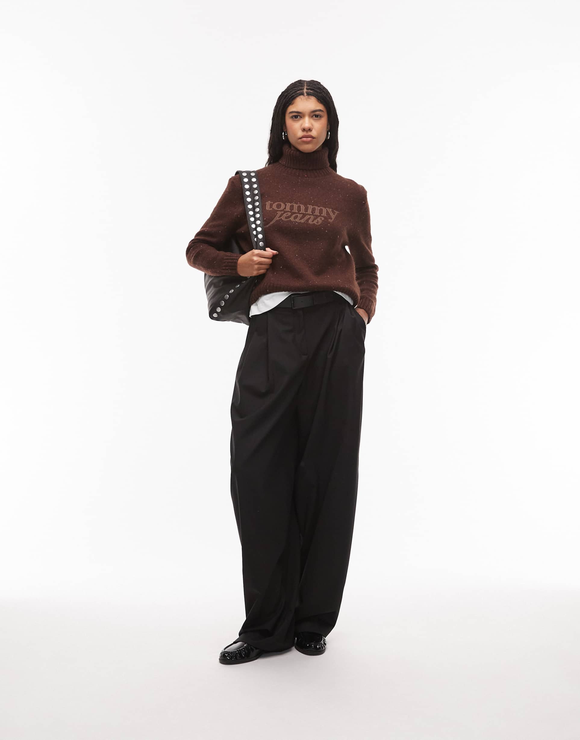 tommy jeans turtleneck sweater in chocolate brown