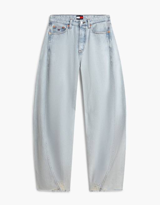 Tommy Jeans Twisted seam mid rise barrel jeans in light blue, 5 of 6