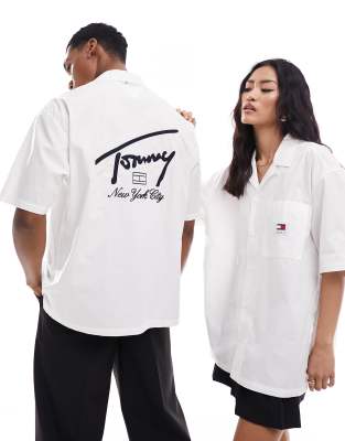 Tommy Jeans - Unisex - DNA Twist - Einfarbiges Hemd in Weiß