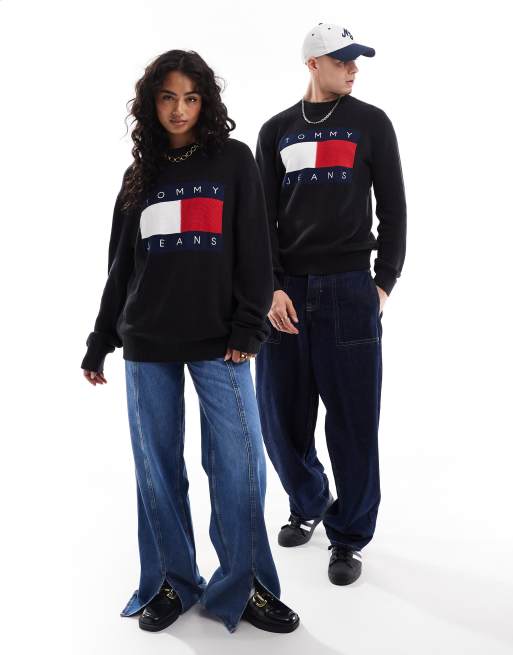 Tommy Jeans unisex large flag knitwear in black, 2 of 4