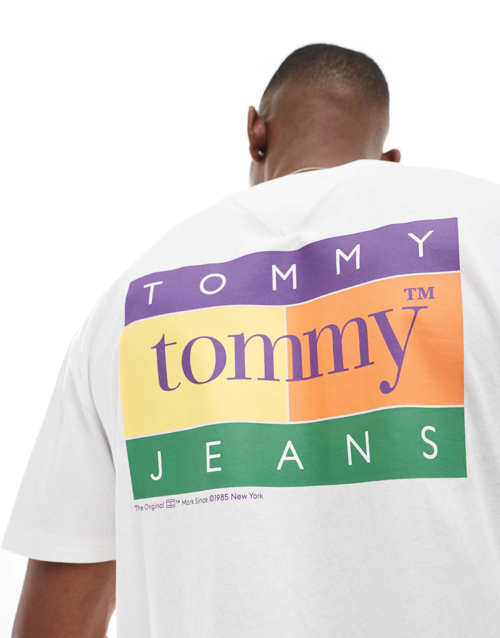 Обычная летняя футболка с флагом Tommy Jeans унисекс белого цвета