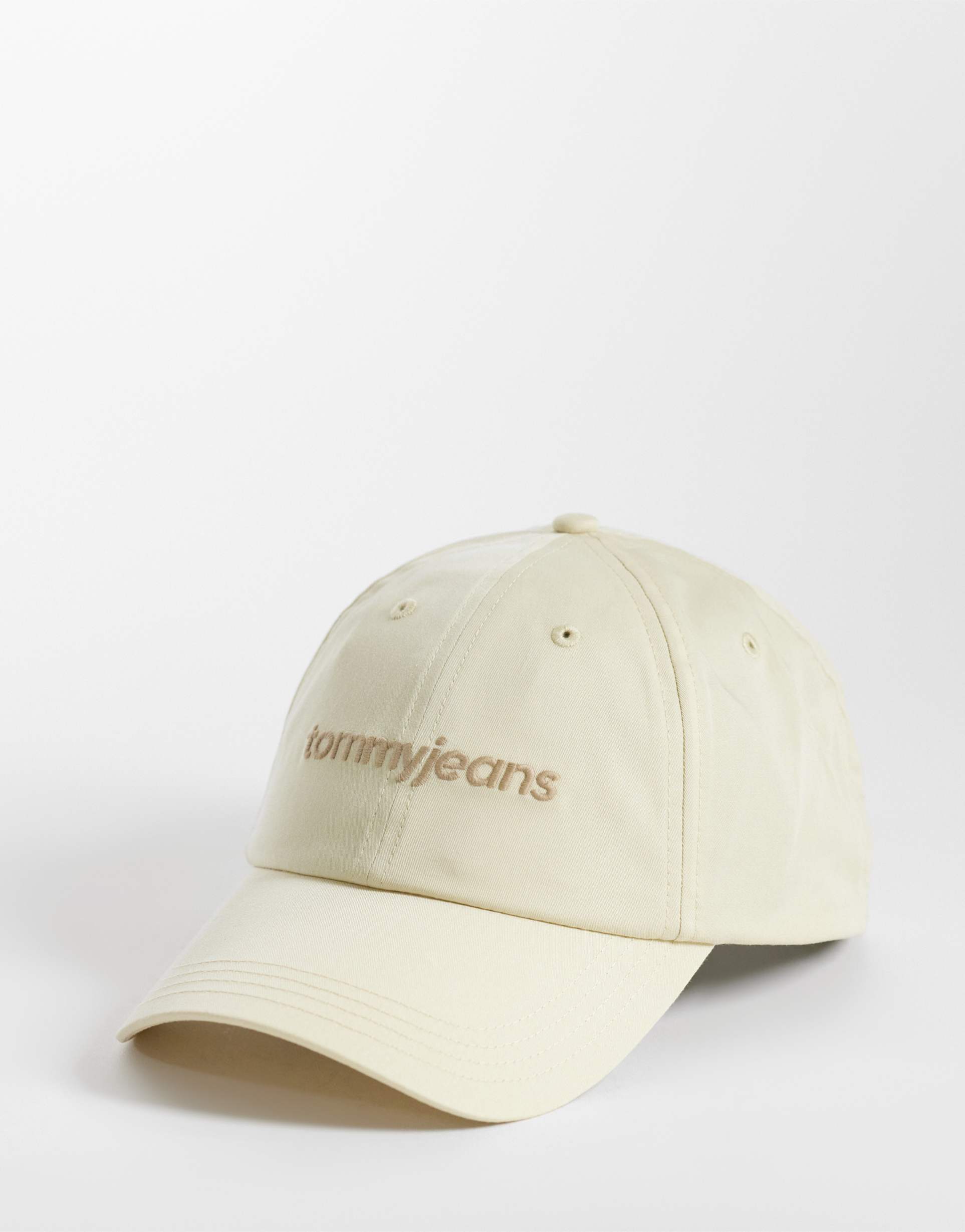 tommy jeans unisex text logo cap in cream