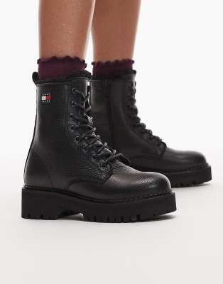 urban lace up hiker boots with fur lining 