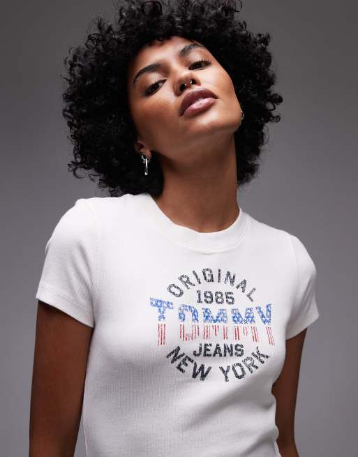 Tommy Jeans usa central logo t-shirt in white, 3 of 4