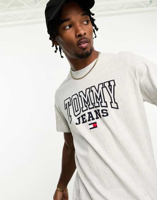 Grey tommy jeans store t shirt