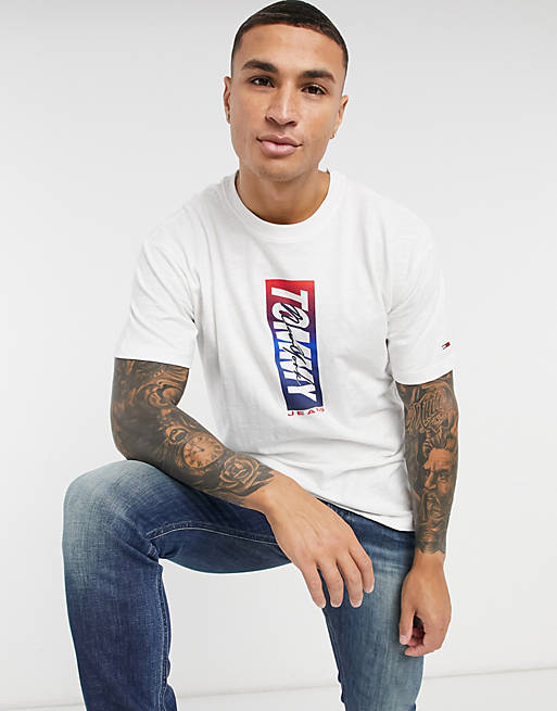 Tommy Jeans vertical front logo box t-shirt in white | ASOS
