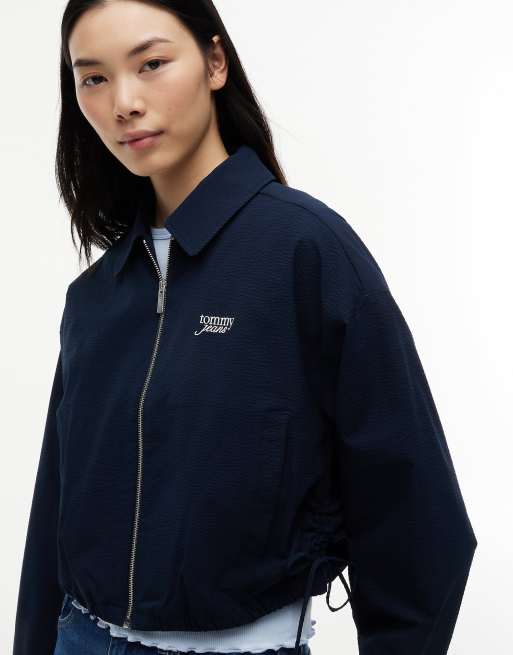 Tommy Jeans veste coach décontractée en seersucker à ourlet à cordon de serrage bleu foncé, 3 de 6