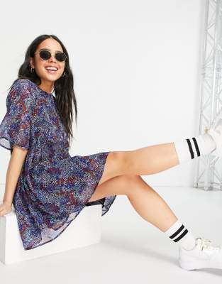 Tommy Jeans - Vestito a pieghe blu a fiori