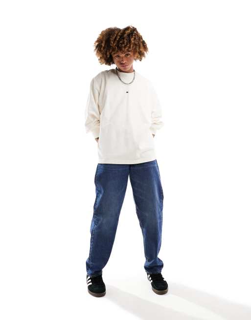 Tommy Jeans – Vit, avslappnad sweatshirt med boxig passform och logga, 4 av 4