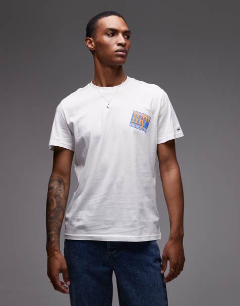 Tommy Jeans – Vit t-shirt med diagonal flagglogga - view 1
