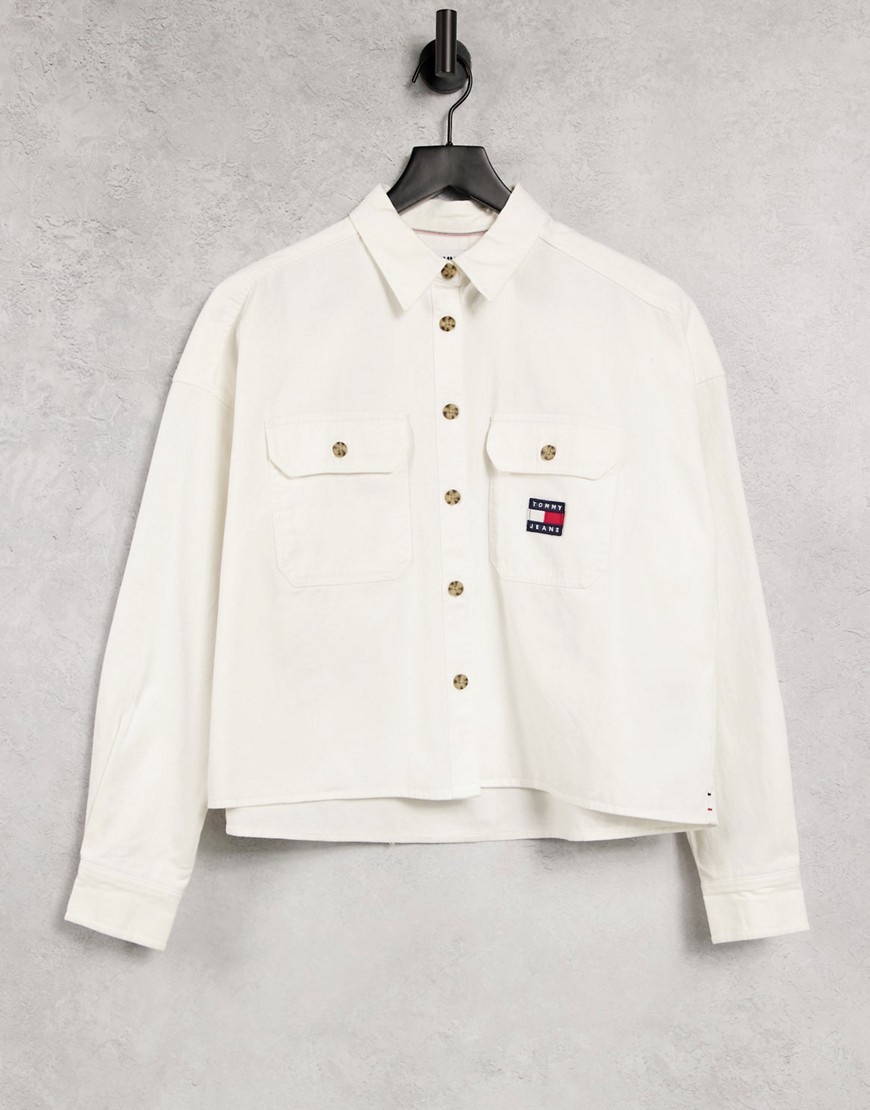 Tommy Jeans - Vævet button-down-skjorte med logo i hvid