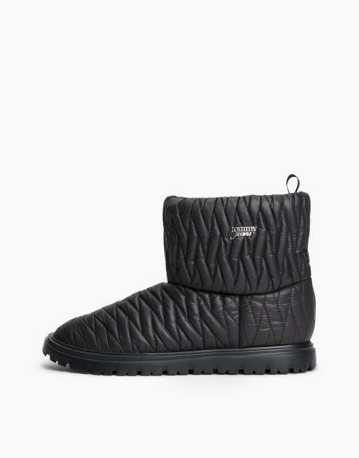 Tommy Jeans warme gefütterte, gesteppte Schneestiefel in Schwarz, 7 von 7