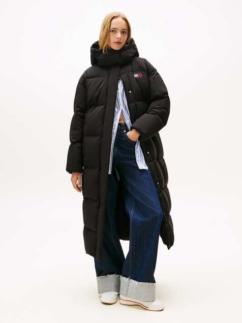 Tommy Jeans Water repellent longline alaska puffer coat in black - view 1