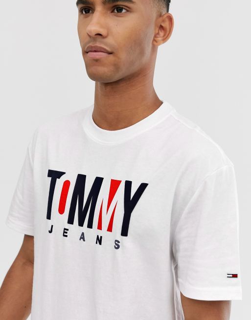 Tommy Jeans – Weißes T-Shirt mit kontrastierendem Logo