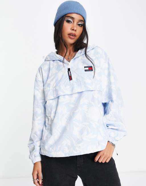 Tommy Jeans - Windjack in blauw met bloemenprint, deel van co-ord set
