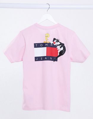 Tommy Jeans x Looney Tunes logo t-shirt in pink, 1 of 4