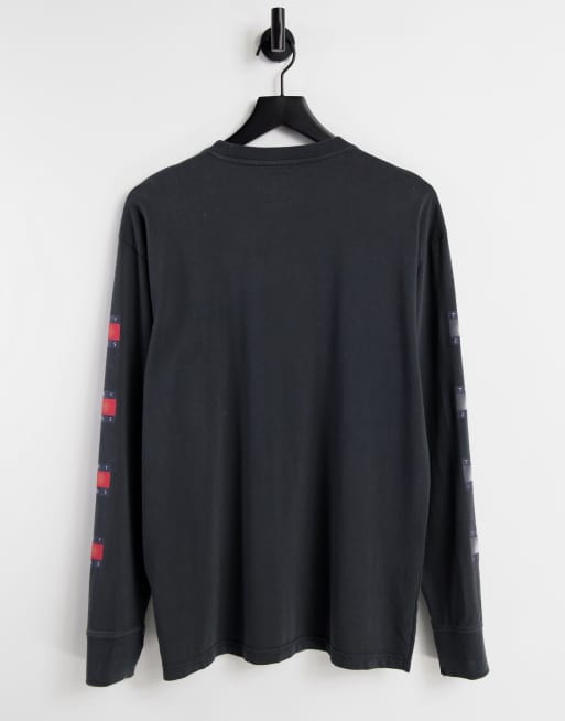 Tommy Jeans x Space Jam unisex long sleeve top in black, 2 of 4