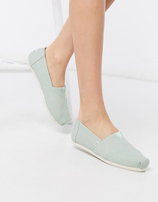 toms canvas flats